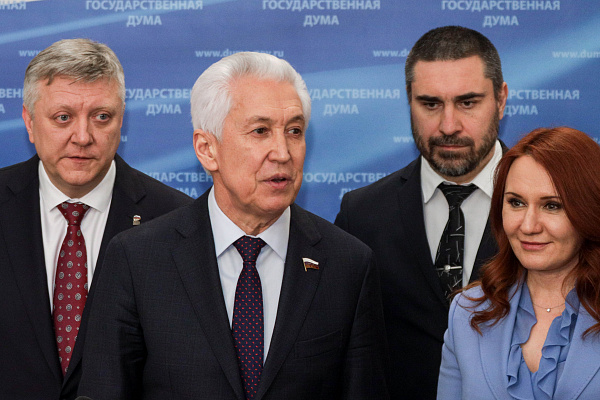 Владимир Васильев: главное в послании Президента – это отношение к людям Владимир Васильев: главное в послании Президента – это отношение к людям
