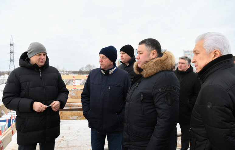 Игорь Руденя и Владимир Васильев проинспектировали ход строительства Западного моста в Твери