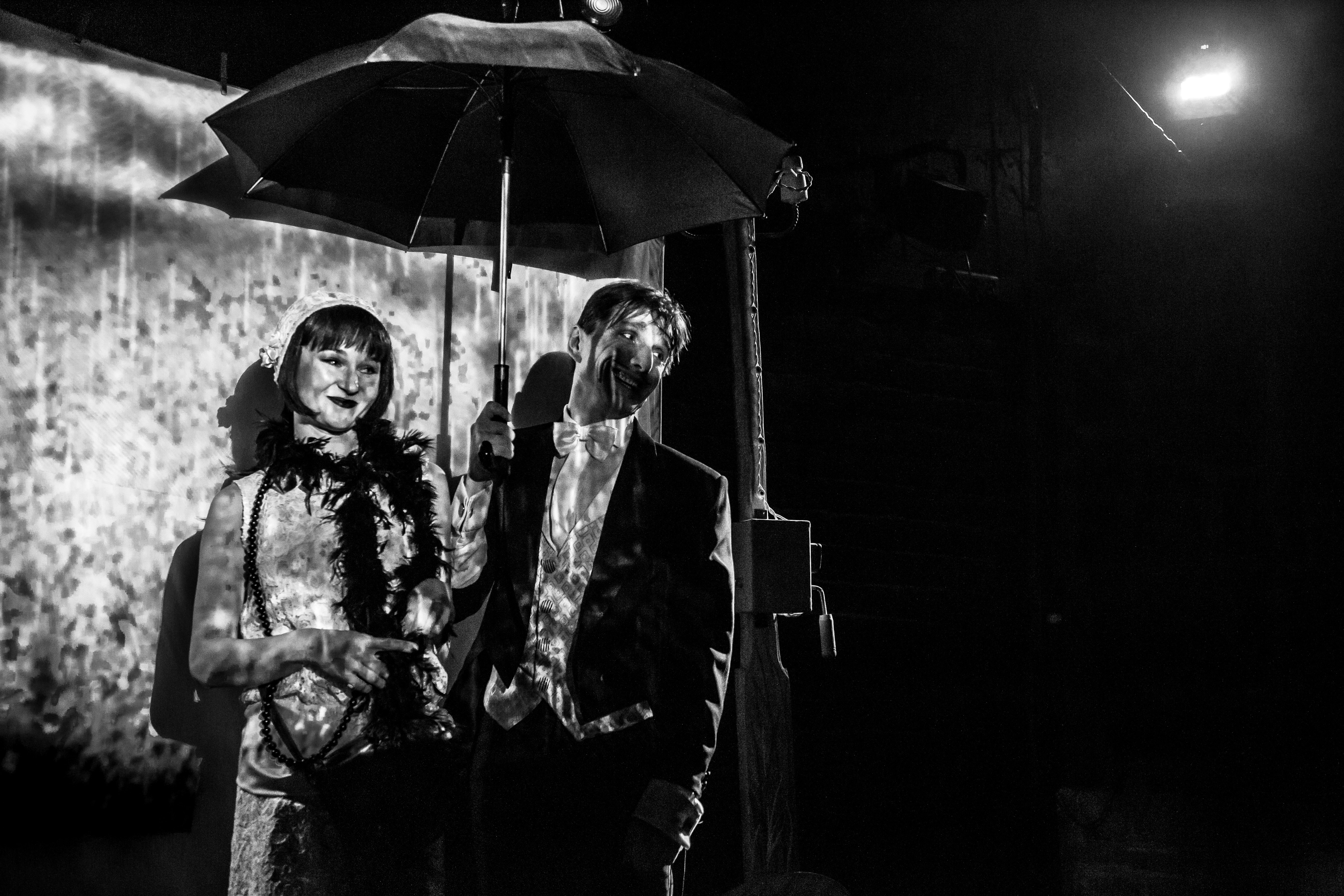 Легко о серьезом: В ТЮЗе представили семейный спектакль "Журавль и Цапля"