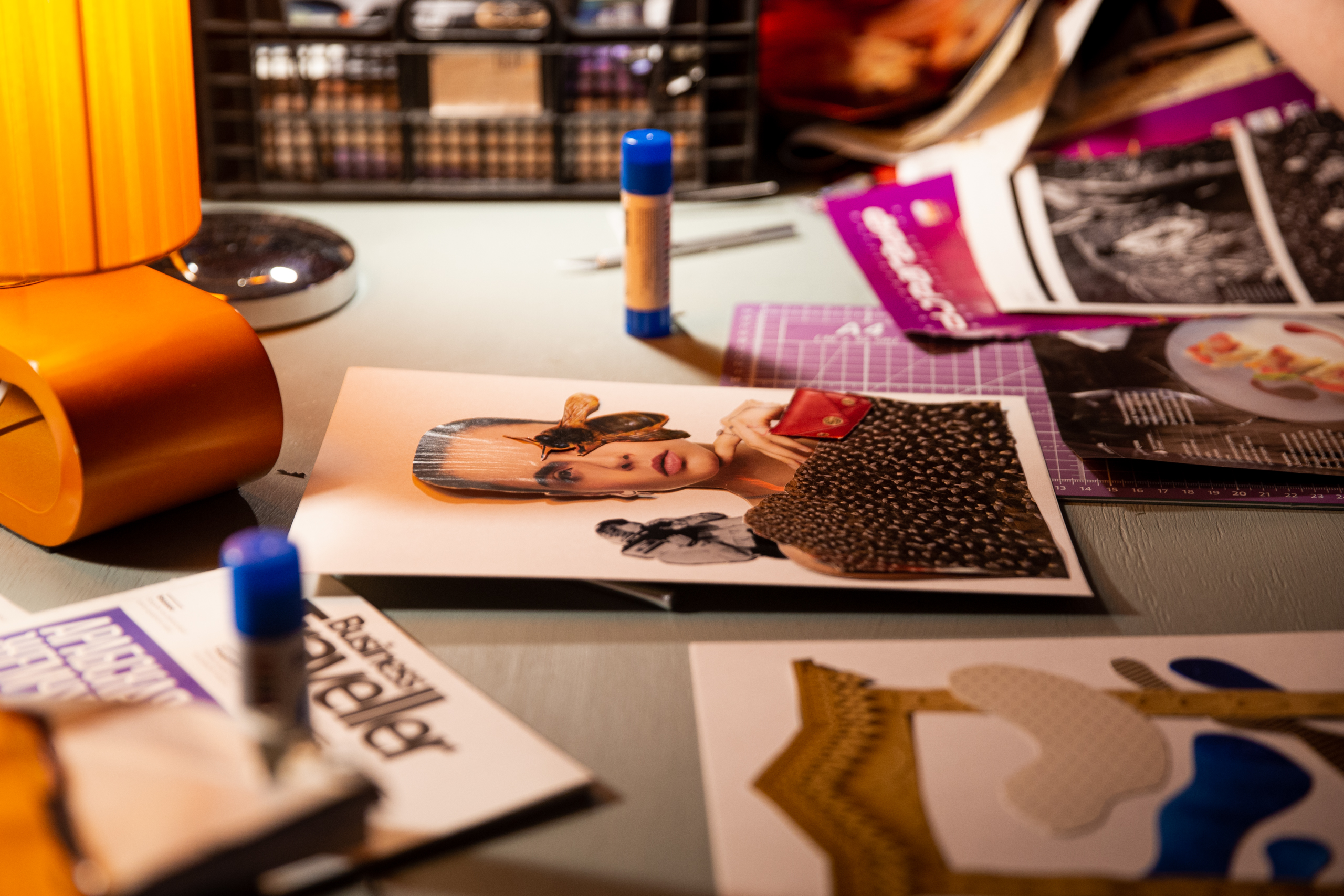 Игра с образами: Как коллаж помогает разобраться в себе