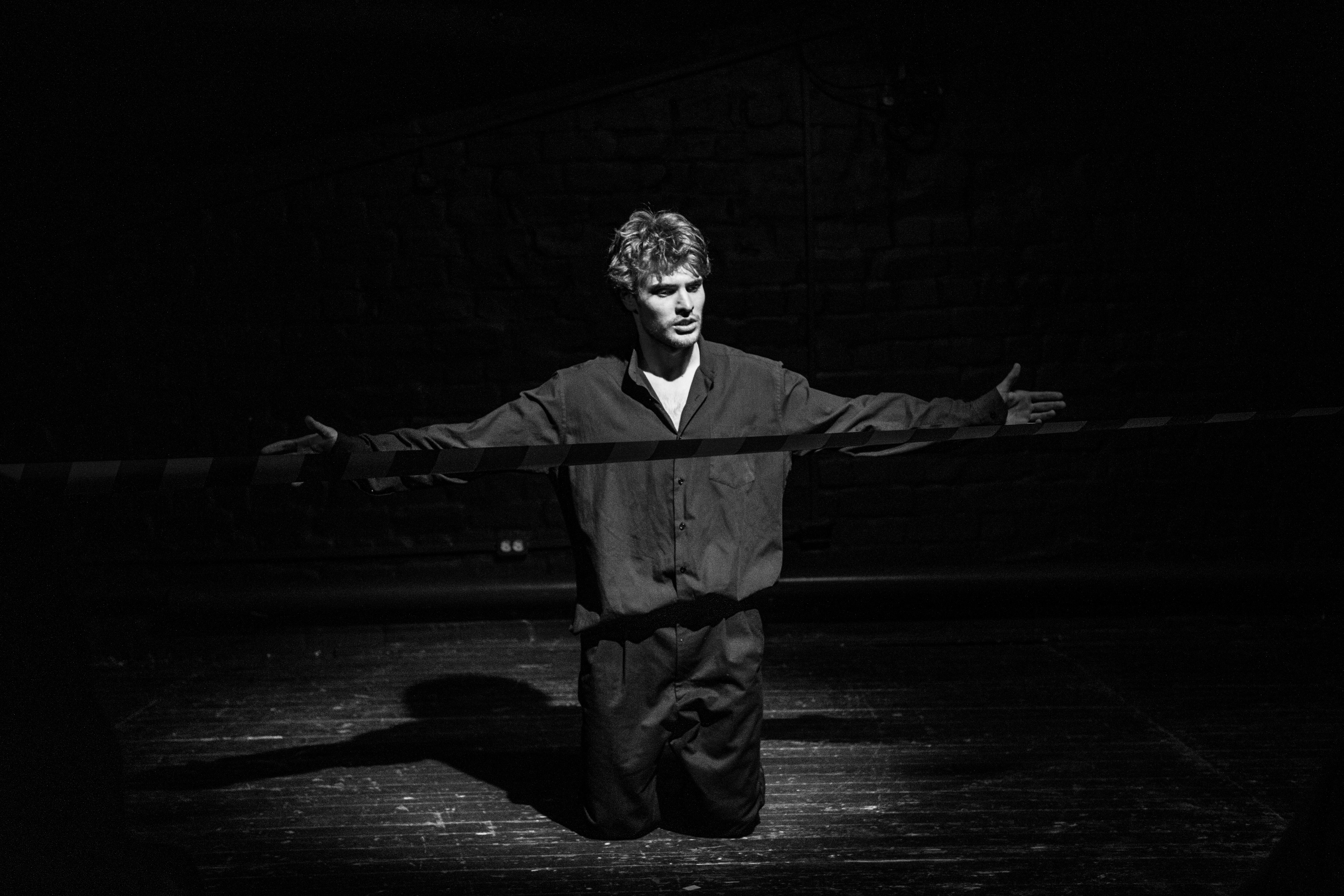 Тварь я дрожащая или право имею: В Тверском ТЮЗе переосмыслили Достоевского