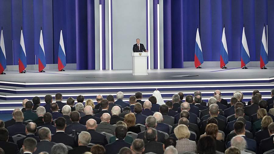 Россия ответит на любые вызовы: Владимир Путин огласил послание Федеральному собранию Россия ответит на любые вызовы: Владимир Путин огласил послание Федеральному собранию