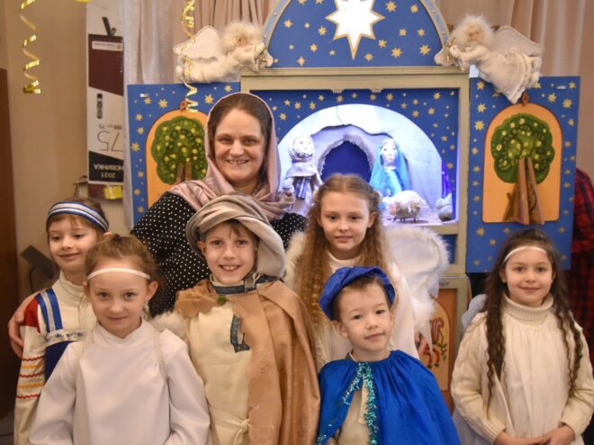 Юные артисты вертепного театра посетили Вознесенский Оршинский монастырь в Тверской области Юные артисты вертепного театра посетили Вознесенский Оршинский монастырь в Тверской области