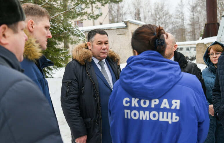 Игорь Руденя посетил Сонковскую ЦРБ и подразделение скорой медицинской помощи