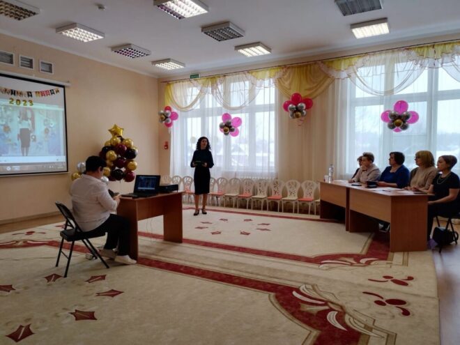 В Торопце соревновались лучшие воспитатели В Торопце соревновались лучшие воспитатели