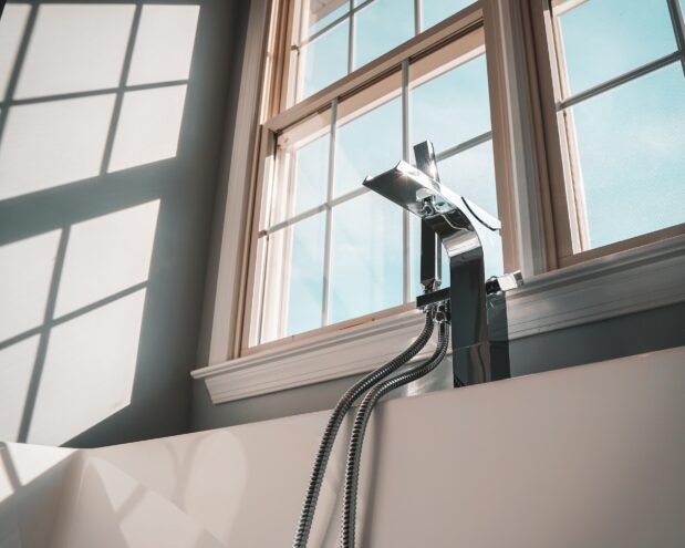 Стало известно, где в Твери отключат горячую воду