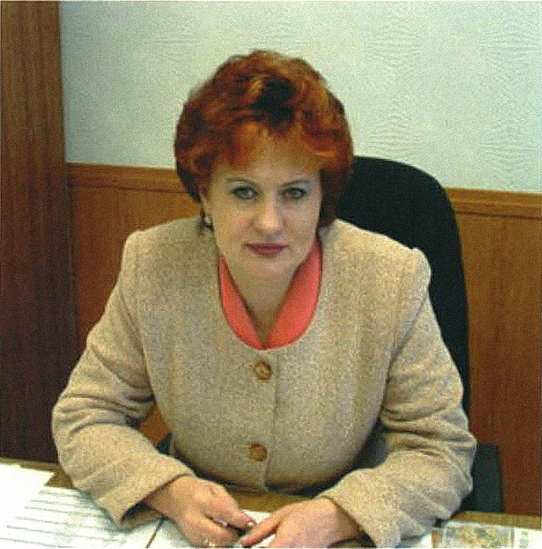 Валентина Махринская: Люди, работающие в местной власти, должны видеть, что их труд оценивается по достоинству. Валентина Махринская: Люди, работающие в местной власти, должны видеть, что их труд оценивается по достоинству.