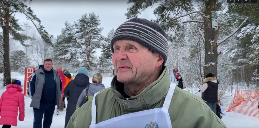 Пенсионер из Ржева пробежал на лыжах 3 километра