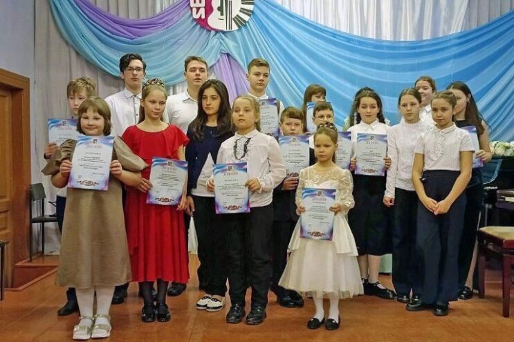 В Конаковском районе проходит конкурс «Зажги свою звезду» В Конаковском районе проходит конкурс «Зажги свою звезду»