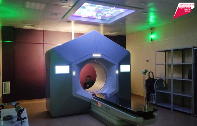 В Тверском онкологическом диспансере установили новый линейный ускоритель В Тверском онкологическом диспансере установили новый линейный ускоритель