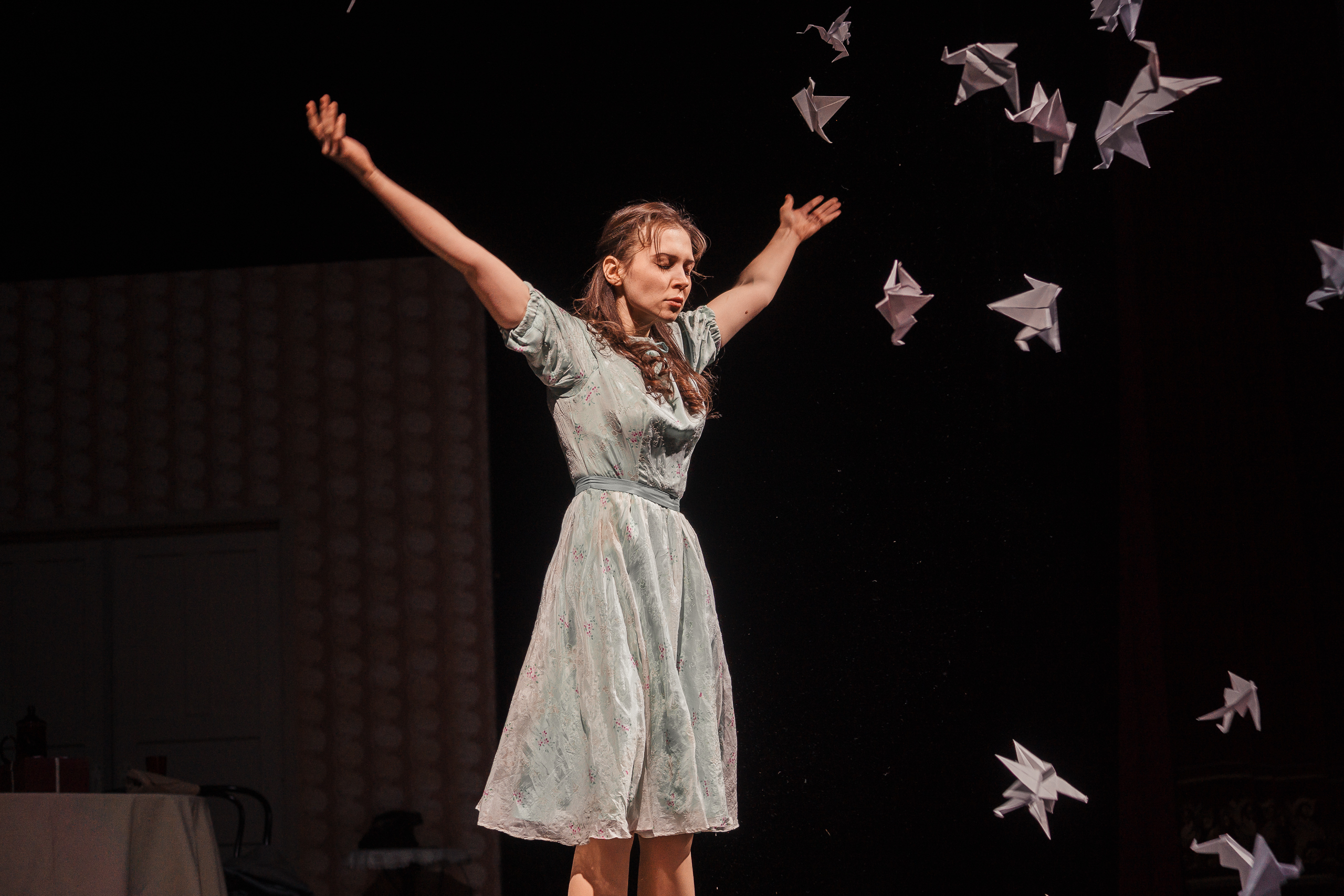 Вечно живые: Легендарный спектакль вернулся на сцену Тверского театра драмы