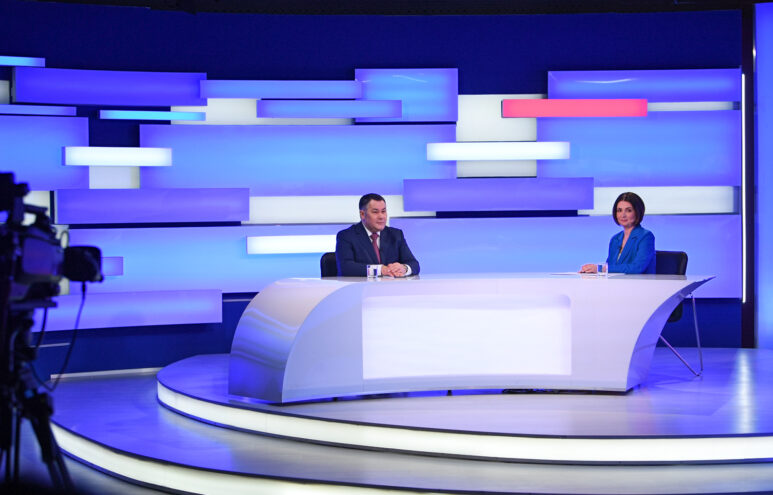 Губернатор Тверской области Игорь Руденя ответит на актуальные вопросы в прямом эфире Губернатор Тверской области Игорь Руденя ответит на актуальные вопросы в прямом эфире