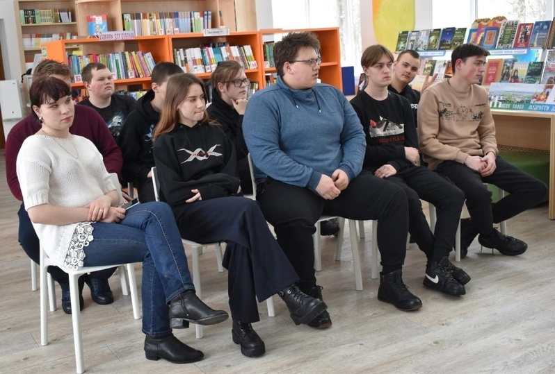 Андреапольским студентам рассказали о вреде энергетиков Андреапольским студентам рассказали о вреде энергетиков