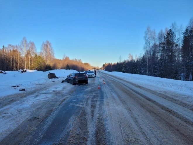 В Тверской области из-за невнимательности водителя произошла авария В Тверской области из-за невнимательности водителя произошла авария