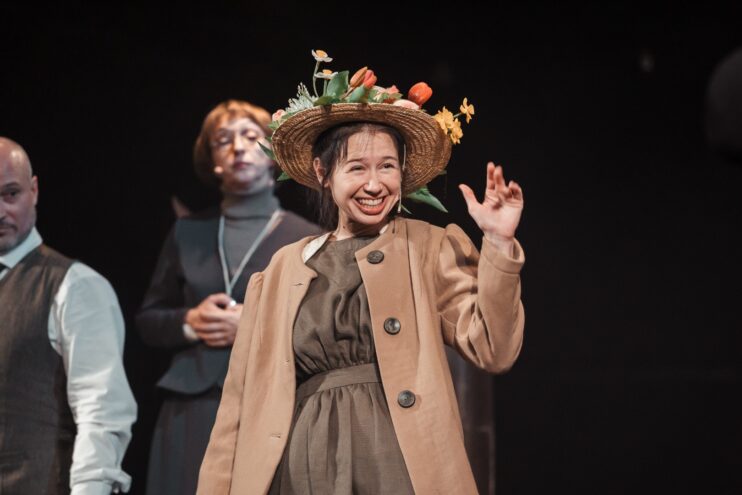 В Тверском ТЮЗе 1 апреля покажут историю педагогического эксперимента В Тверском ТЮЗе 1 апреля покажут историю педагогического эксперимента