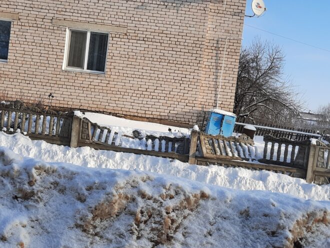 Хулиганы, сломавшие дорогостоящий бетонный забор в Тверской области, пойманы Хулиганы, сломавшие дорогостоящий бетонный забор в Тверской области, пойманы