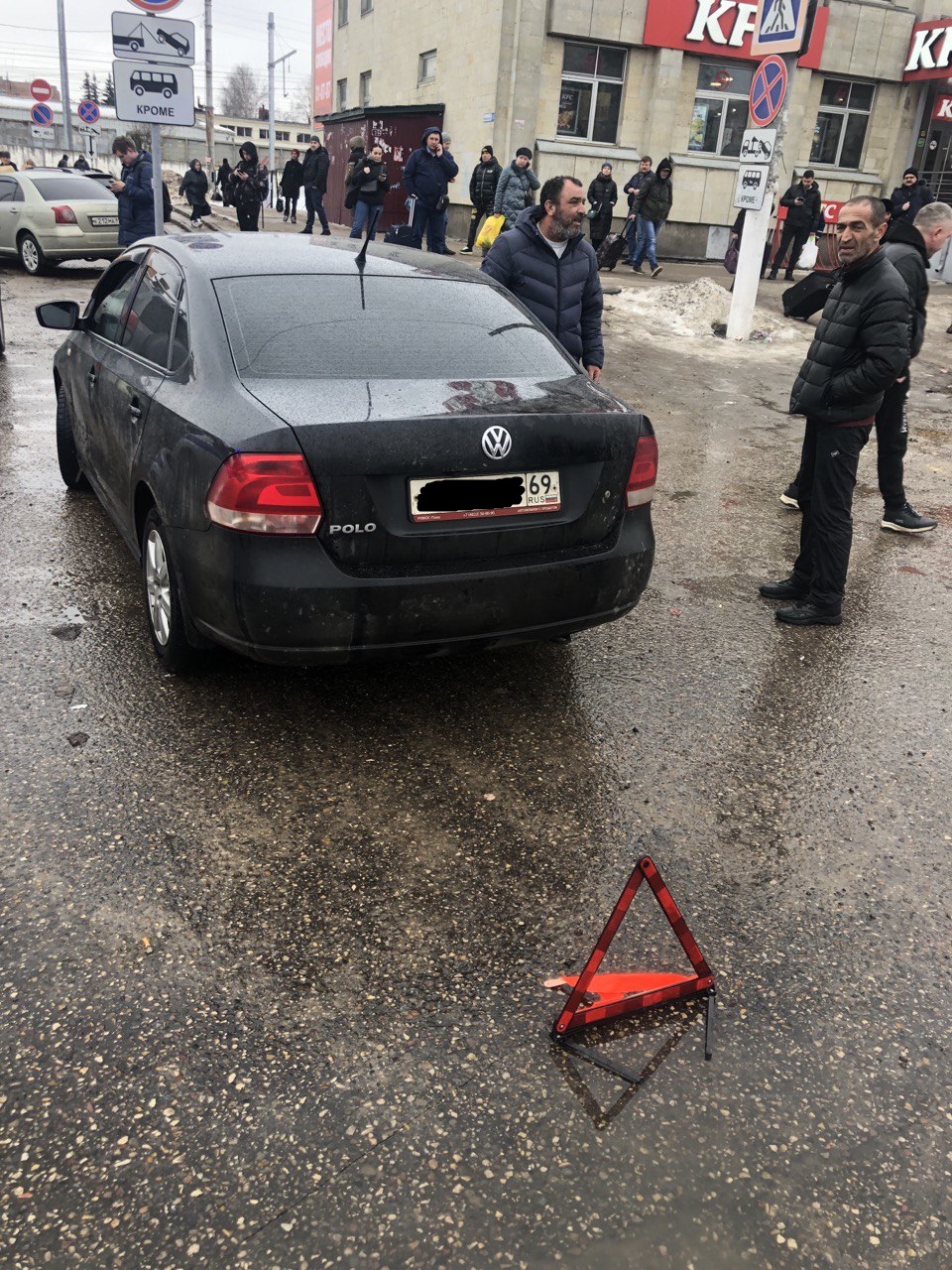 В аварии в Твери пешеход получил перелом шейки бедра