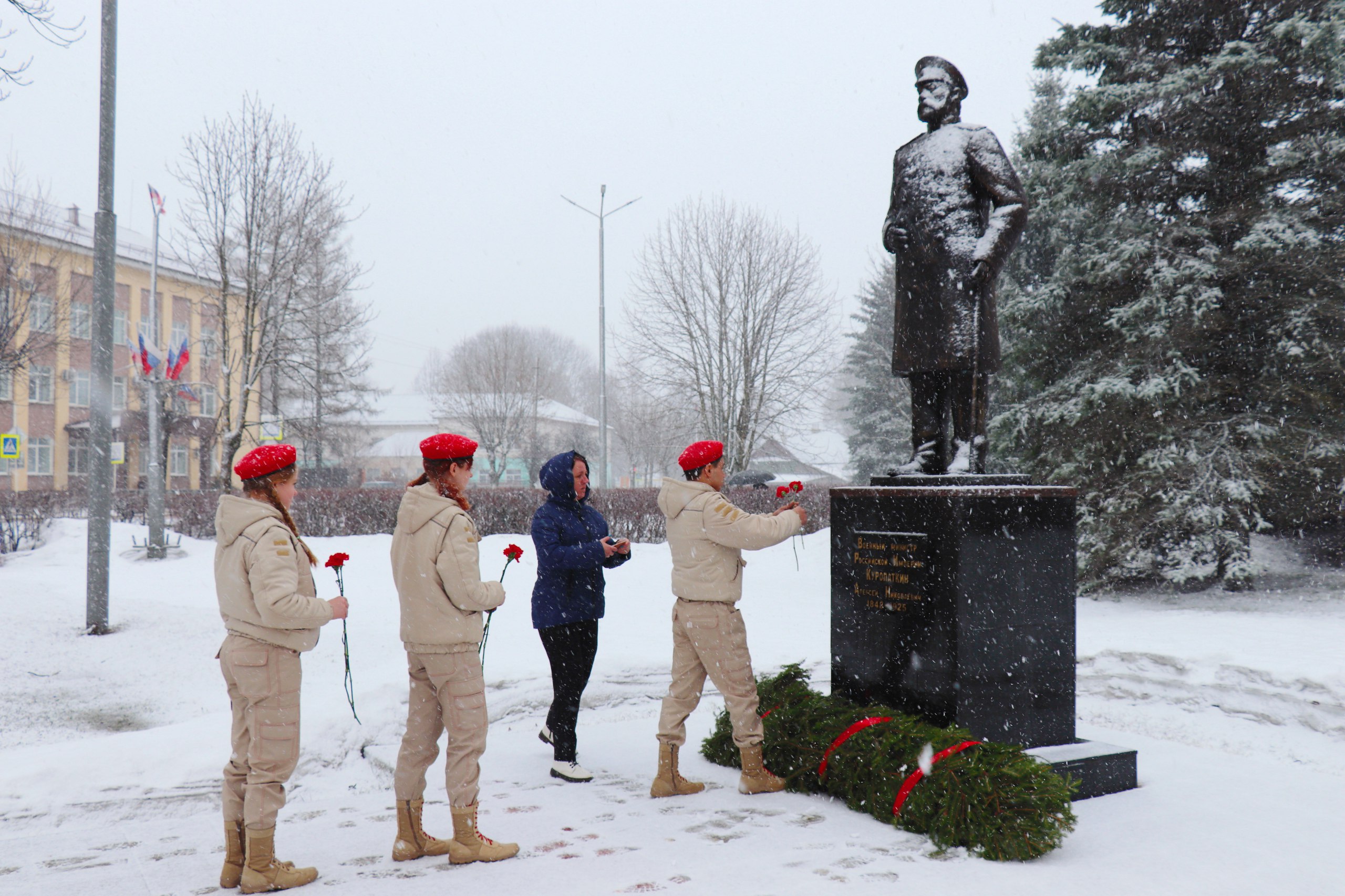 В Тверской области проходят памятные мероприятия, посвящённые военному деятелю Алексею Николаевичу Куропаткину В Тверской области проходят памятные мероприятия, посвящённые военному деятелю Алексею Николаевичу Куропаткину