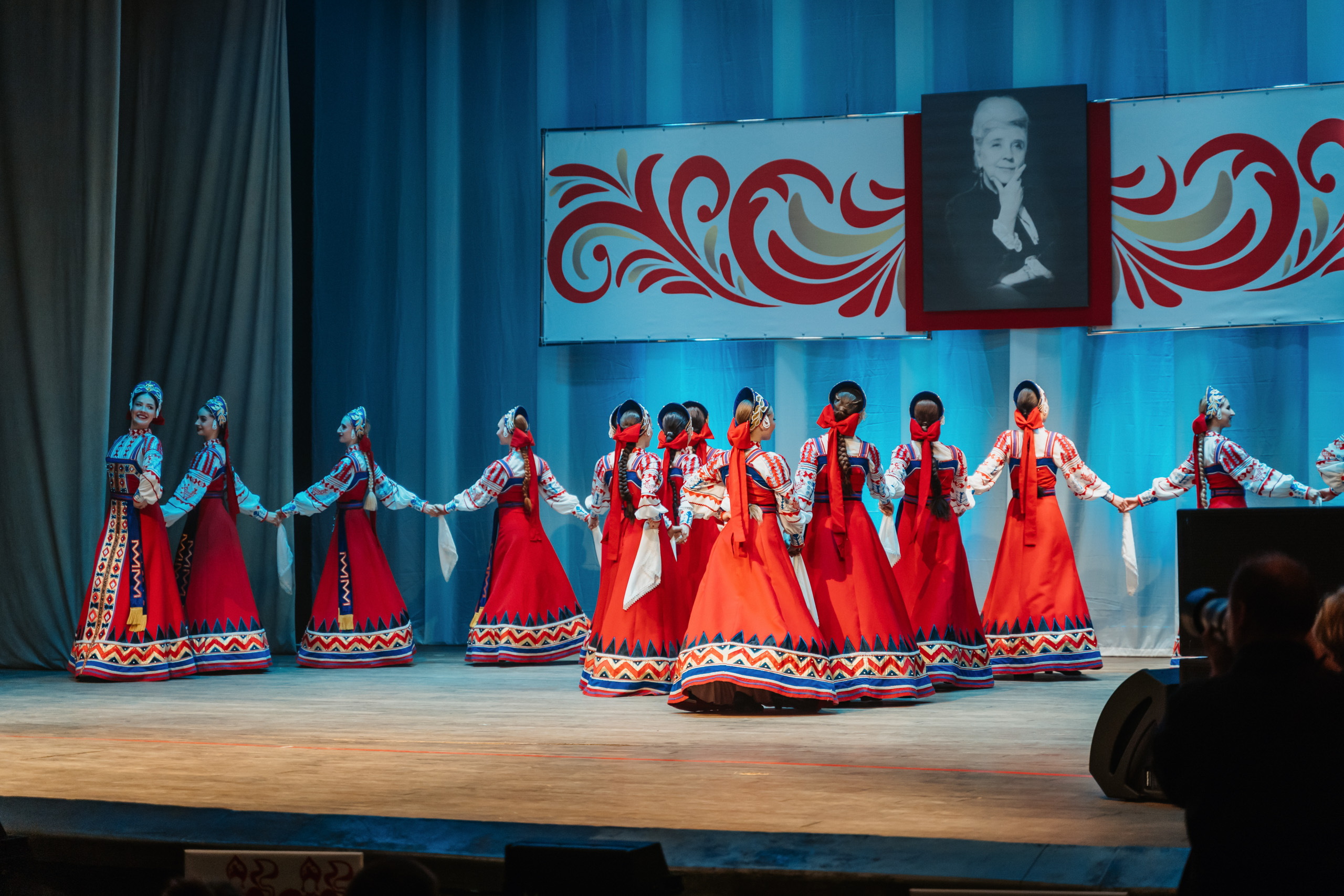 Праздник русского танца: в ДК "Пролетарка" прошел Межрегиональный фестиваль имени Татьяны Алексеевны Устиновой Праздник русского танца: в ДК "Пролетарка" прошел Межрегиональный фестиваль имени Татьяны Алексеевны Устиновой