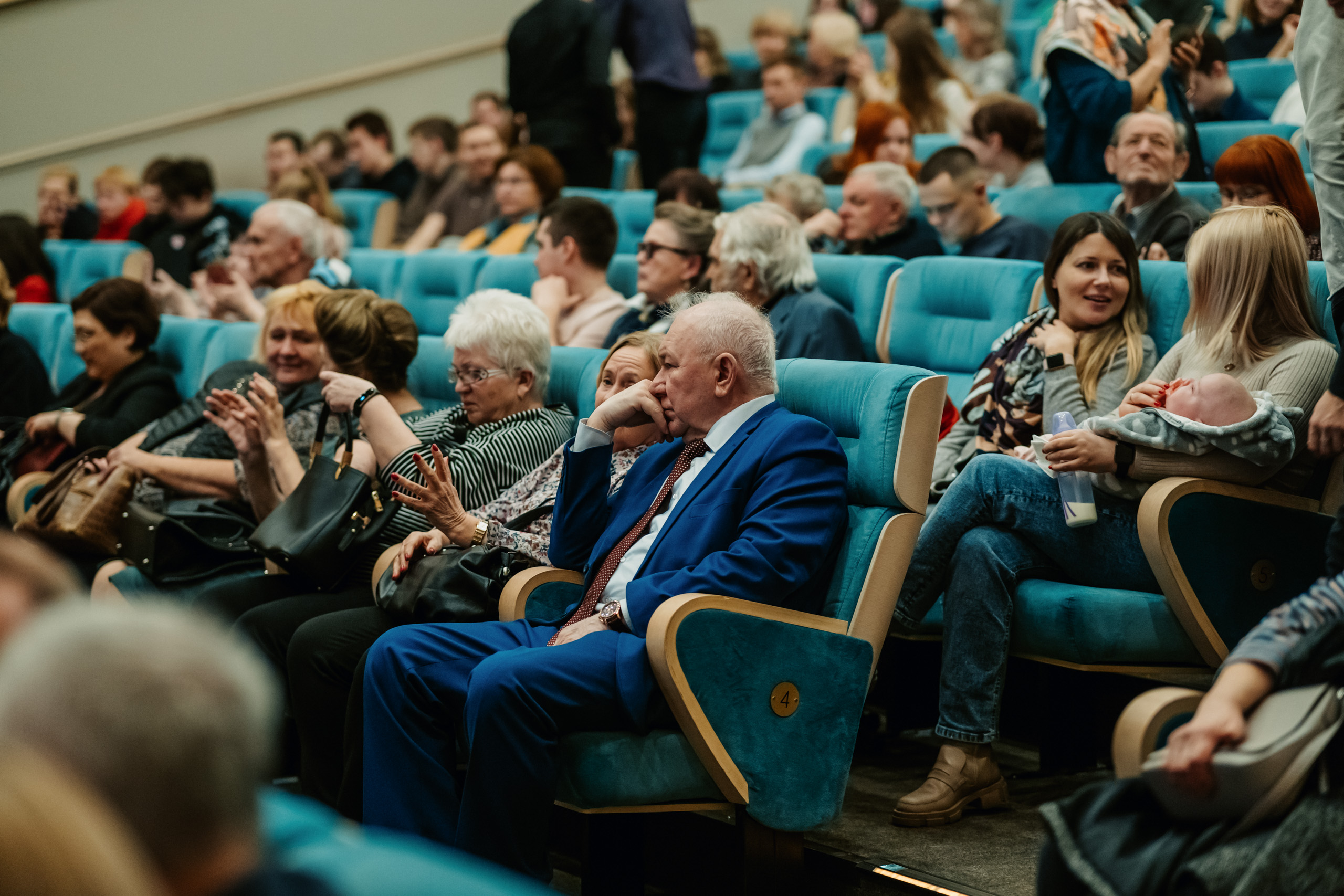 В Твери проходит региональный этап Общероссийского передвижного фестиваля «Кино на службе Отечеству» В Твери проходит региональный этап Общероссийского передвижного фестиваля «Кино на службе Отечеству»