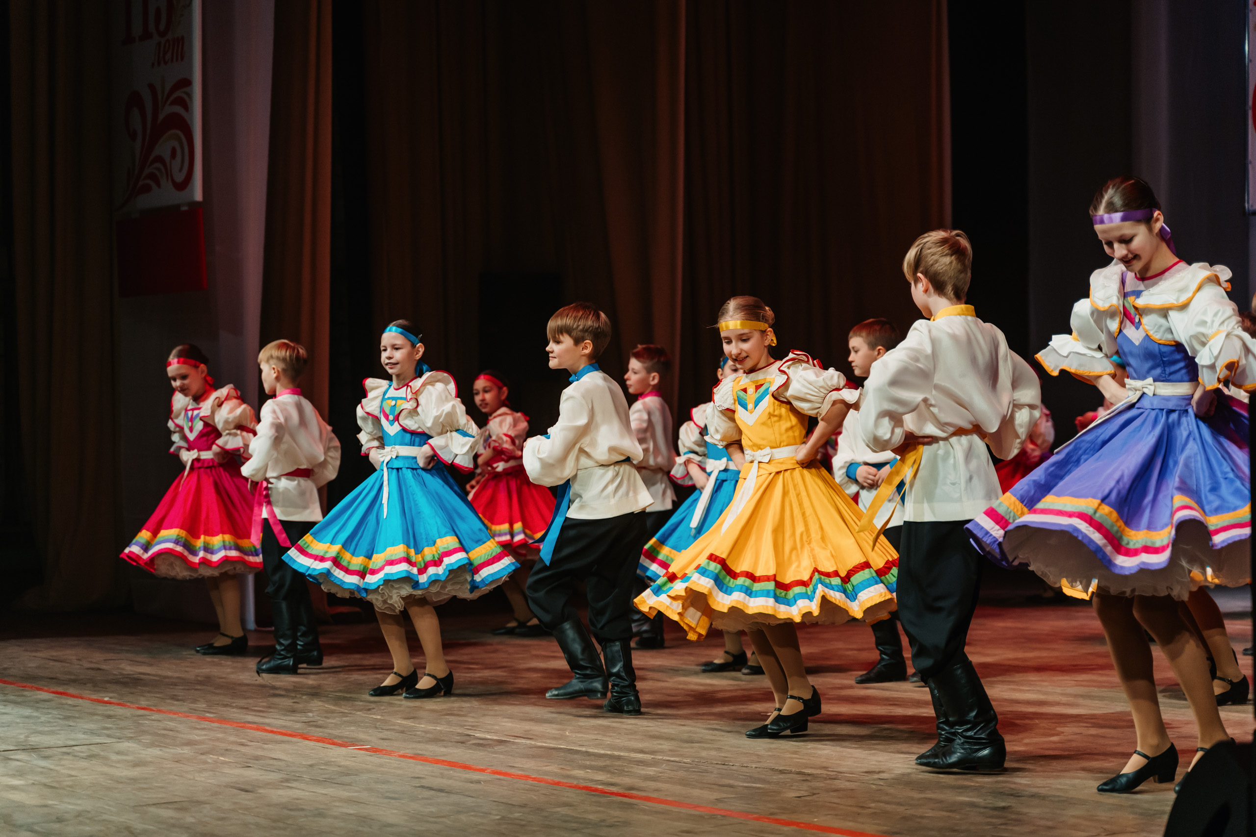 Праздник русского танца: в ДК "Пролетарка" прошел Межрегиональный фестиваль имени Татьяны Алексеевны Устиновой Праздник русского танца: в ДК "Пролетарка" прошел Межрегиональный фестиваль имени Татьяны Алексеевны Устиновой
