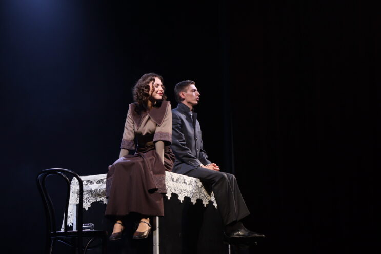 Тверской театр драмы приглашает на спектакль “Таланты и поклонники” Тверской театр драмы приглашает на спектакль “Таланты и поклонники”