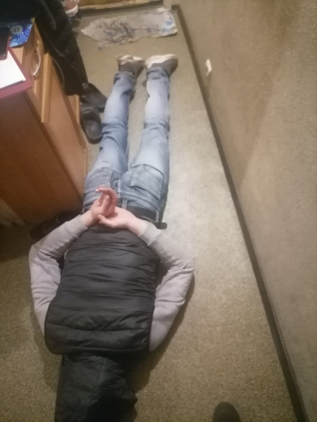 Житель Твери устроил в своей квартире наркопритон