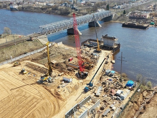 Стало известно, почему «Горбатый» мост в Твери закроют почти на год Стало известно, почему «Горбатый» мост в Твери закроют почти на год