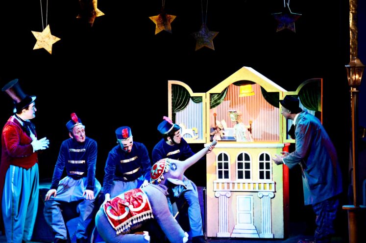 В Твери Белгородский театр кукол покажет спектакль "Слон"