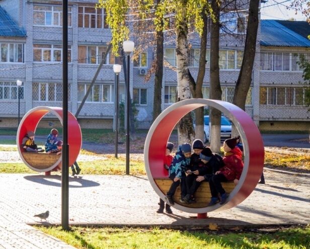 В Лихославле вандалов призвали беречь общественное имущество В Лихославле вандалов призвали беречь общественное имущество