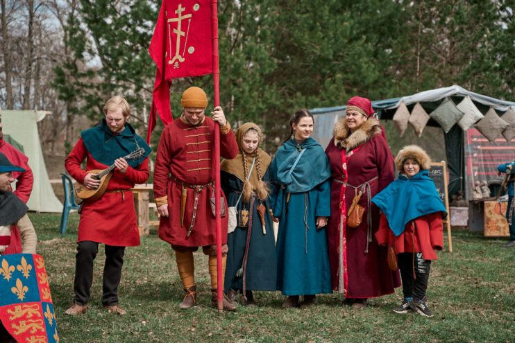 Жителей и гостей Тверской области приглашают на фестиваль средневековой реконструкции «Новоторжский рубеж» Жителей и гостей Тверской области приглашают на фестиваль средневековой реконструкции «Новоторжский рубеж»