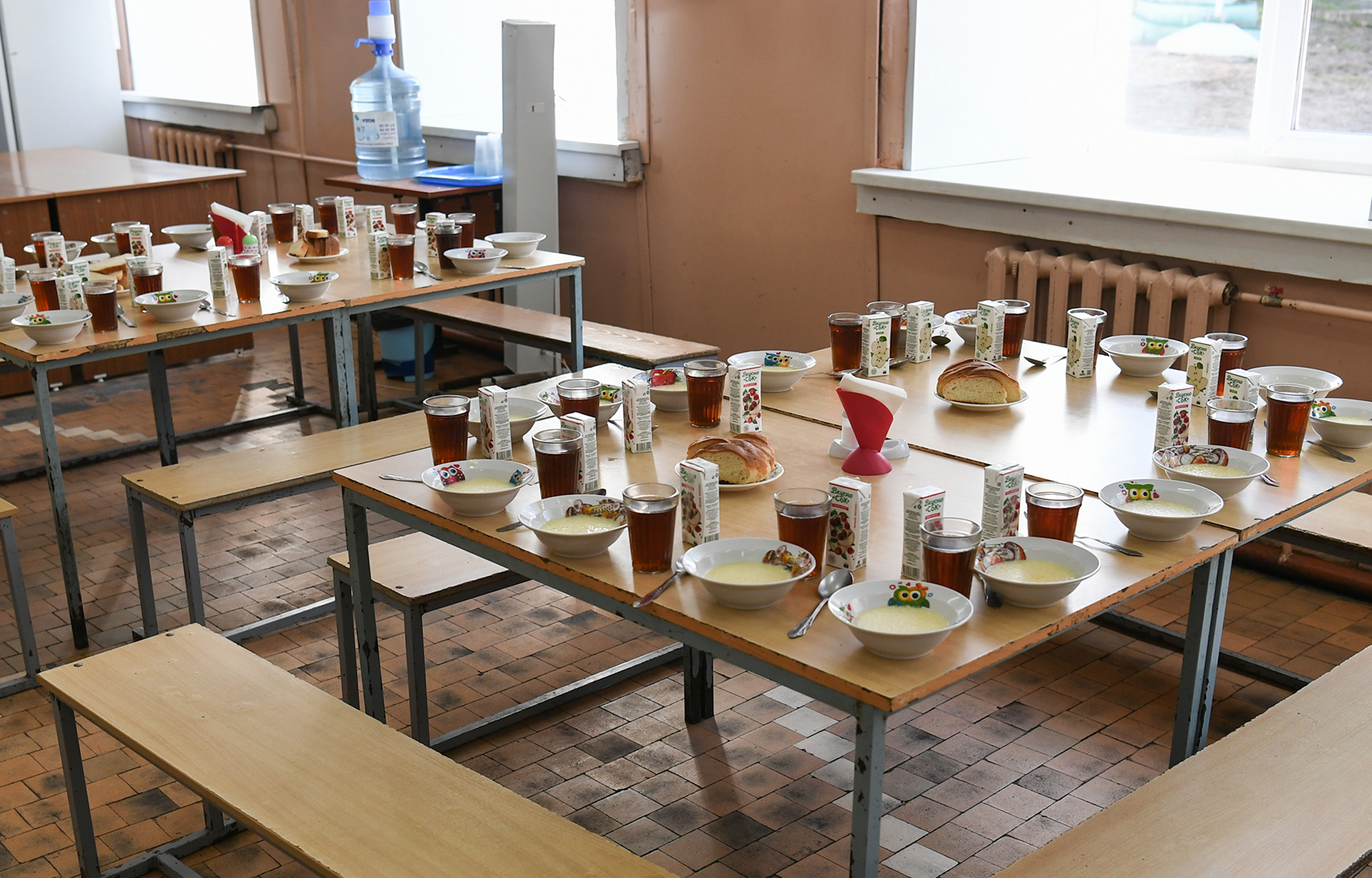 В краснохолмской школе №1 благоустроят территорию и закупят учебное оборудование