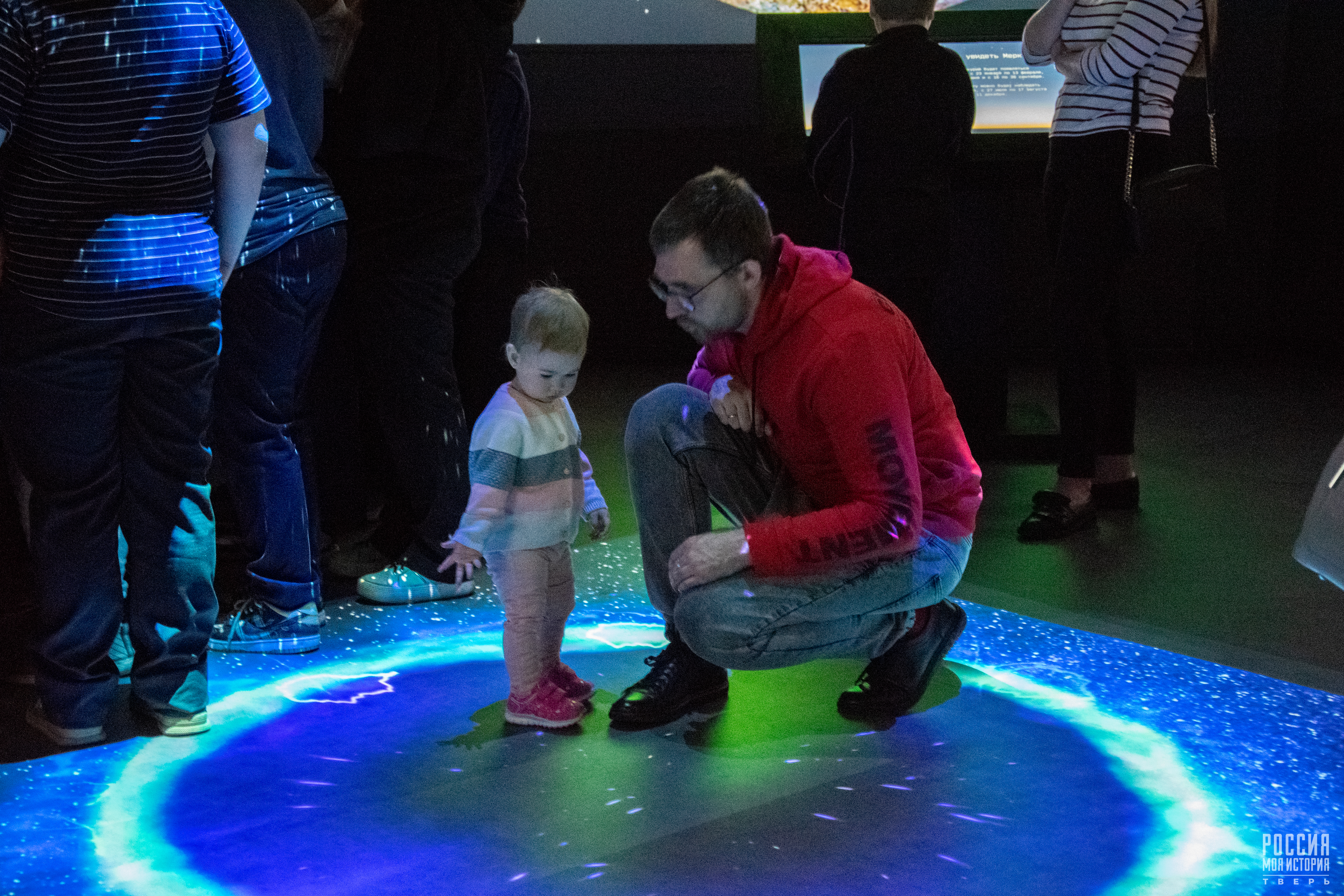 Это просто космос: в Твери работает мультимедийная выставка "Планетарий"