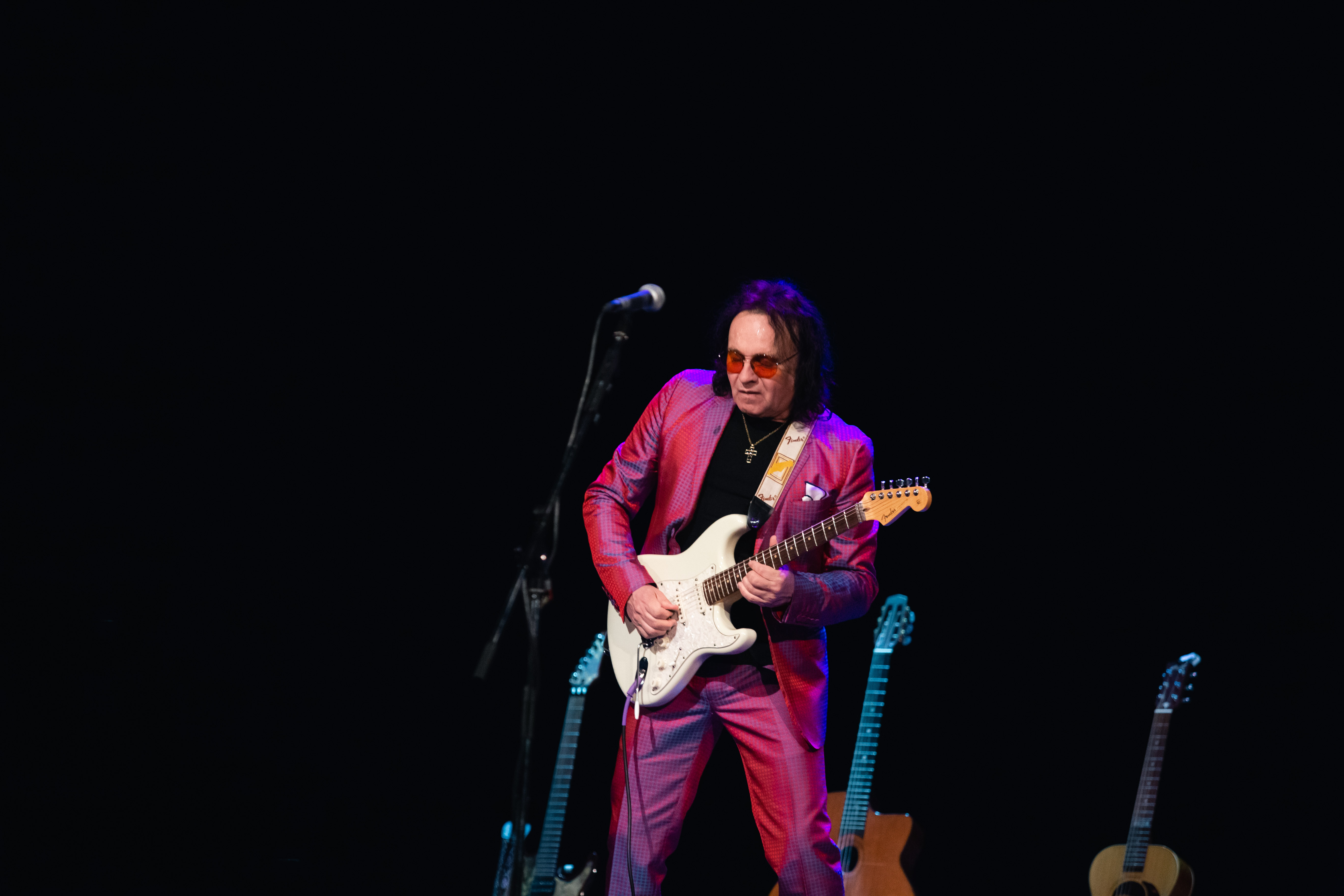 Юбилей в Пасху: Виктор Зинчук сыграл концерт в Твери