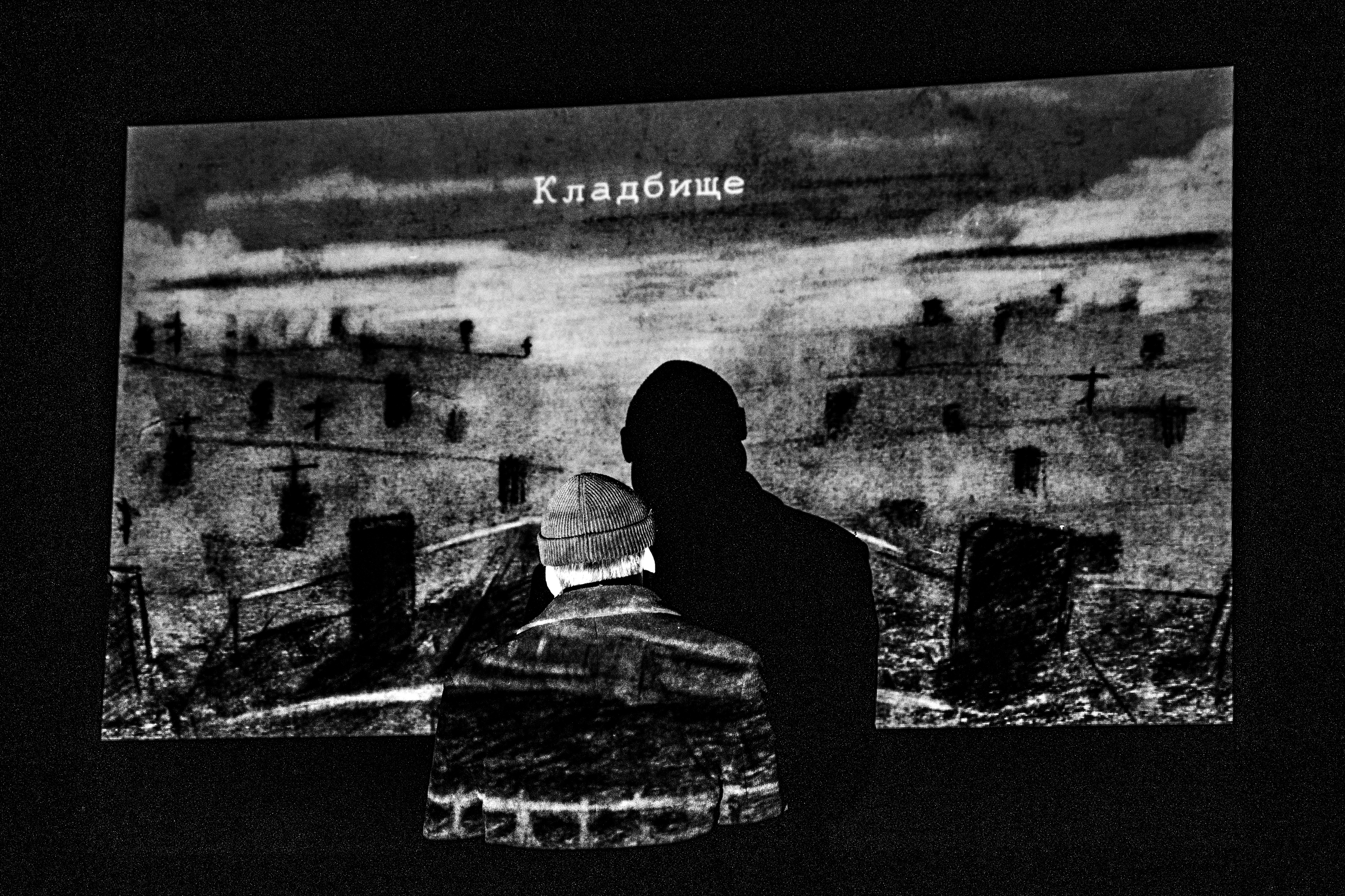 Негоже по кладбищу в пестром ходить: Чем удивил зрителей первый независимый театр Твери