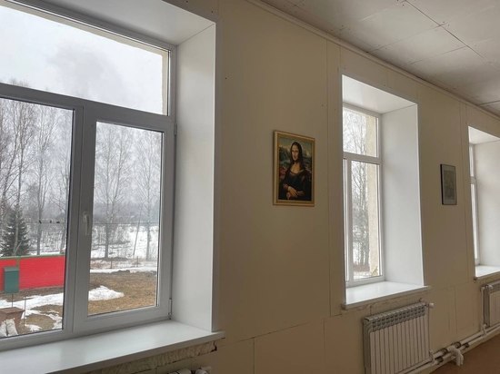 В школе Оленинского округа Тверской области установили новые окна В школе Оленинского округа Тверской области установили новые окна