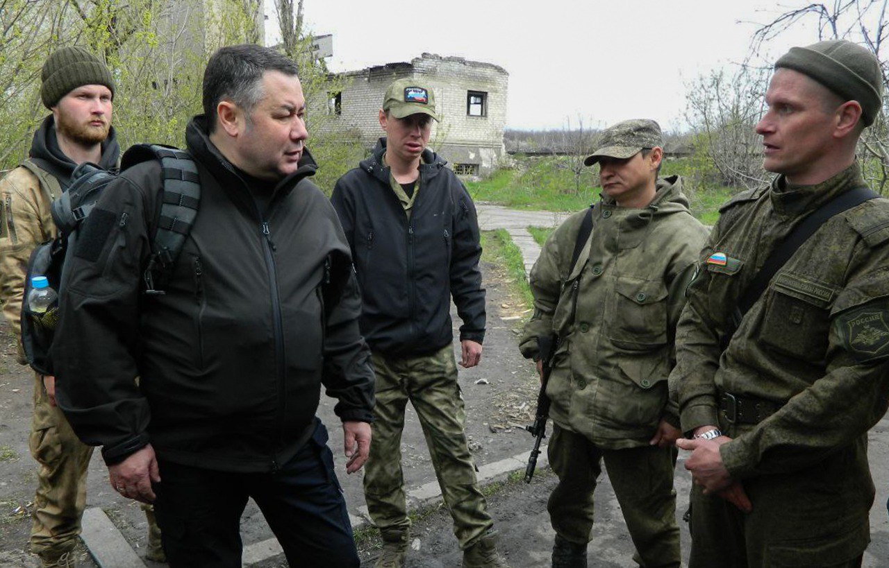Игорь Руденя накануне Пасхи в прифронтовой зоне проведения СВО встретился с военнослужащими из Верхневолжья и других регионов России Игорь Руденя: Мобилизованные из Тверской области имеют высокий боевой дух и с честью несут знамя борьбы с нацизмом