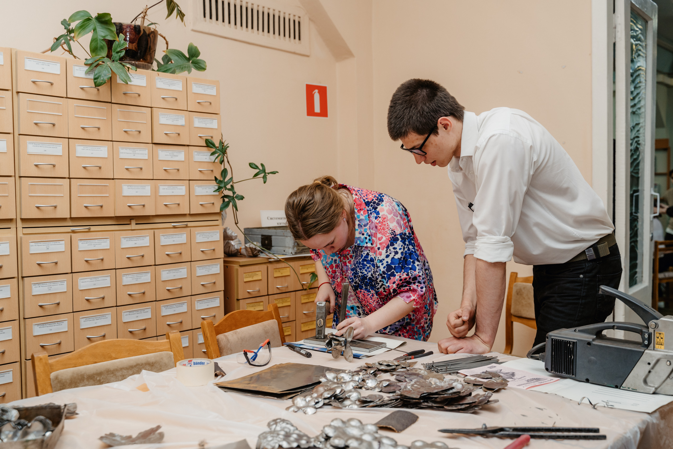 "Библионочь" в Горьковке: Читателей пригласили на мастер-классы и в книгохранилище