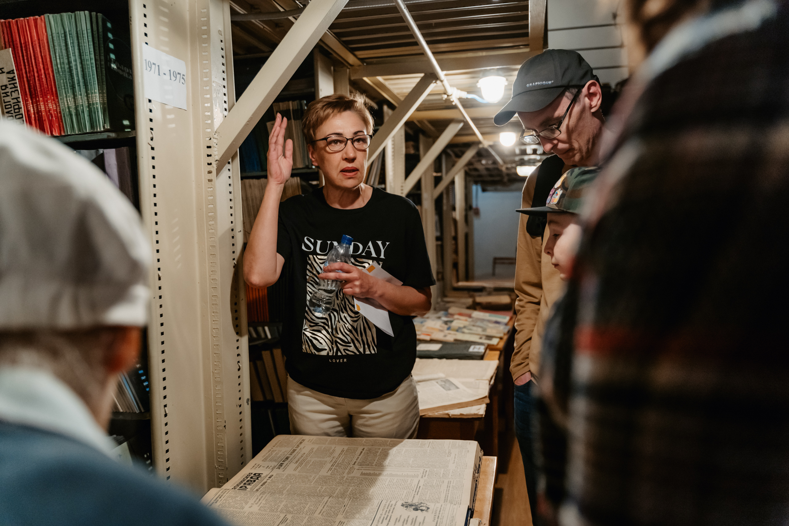 "Библионочь" в Горьковке: Читателей пригласили на мастер-классы и в книгохранилище