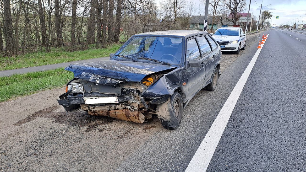 В Тверской области в ДТП с фурой пострадала женщина В Тверской области в ДТП с фурой пострадала женщина