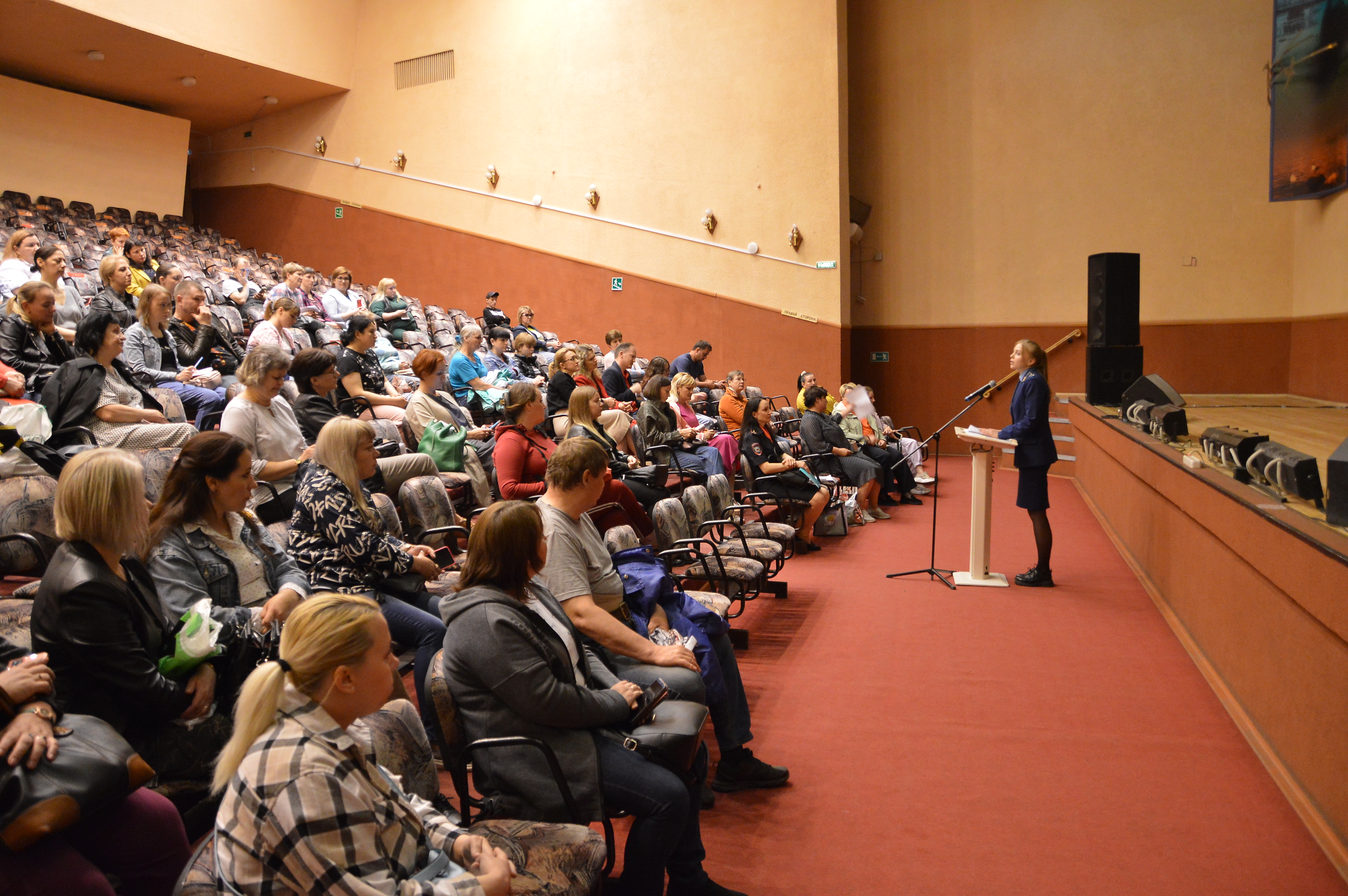 В Твери прошли муниципальные родительские собрания