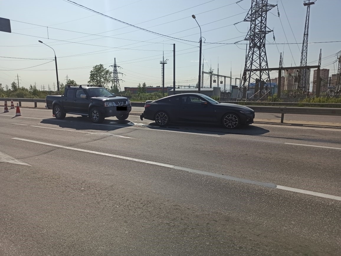 В Твери в ДТП пострадал водитель BMW В Твери в ДТП пострадал водитель BMW