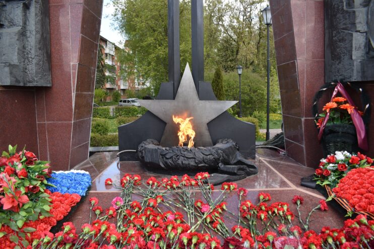 В Твери прошла патриотическая акция «Огонь памяти»