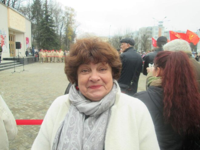 Лариса Щербакова: Защищать Родину — привилегия сильных духом Лариса Щербакова: Защищать Родину — привилегия сильных духом