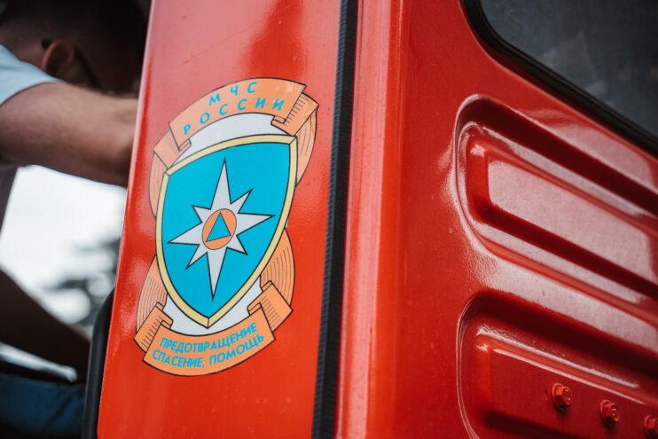 В Бежецке 2 мая загорелся автомобиль BMV-7 Под Тверью горел дачный дом