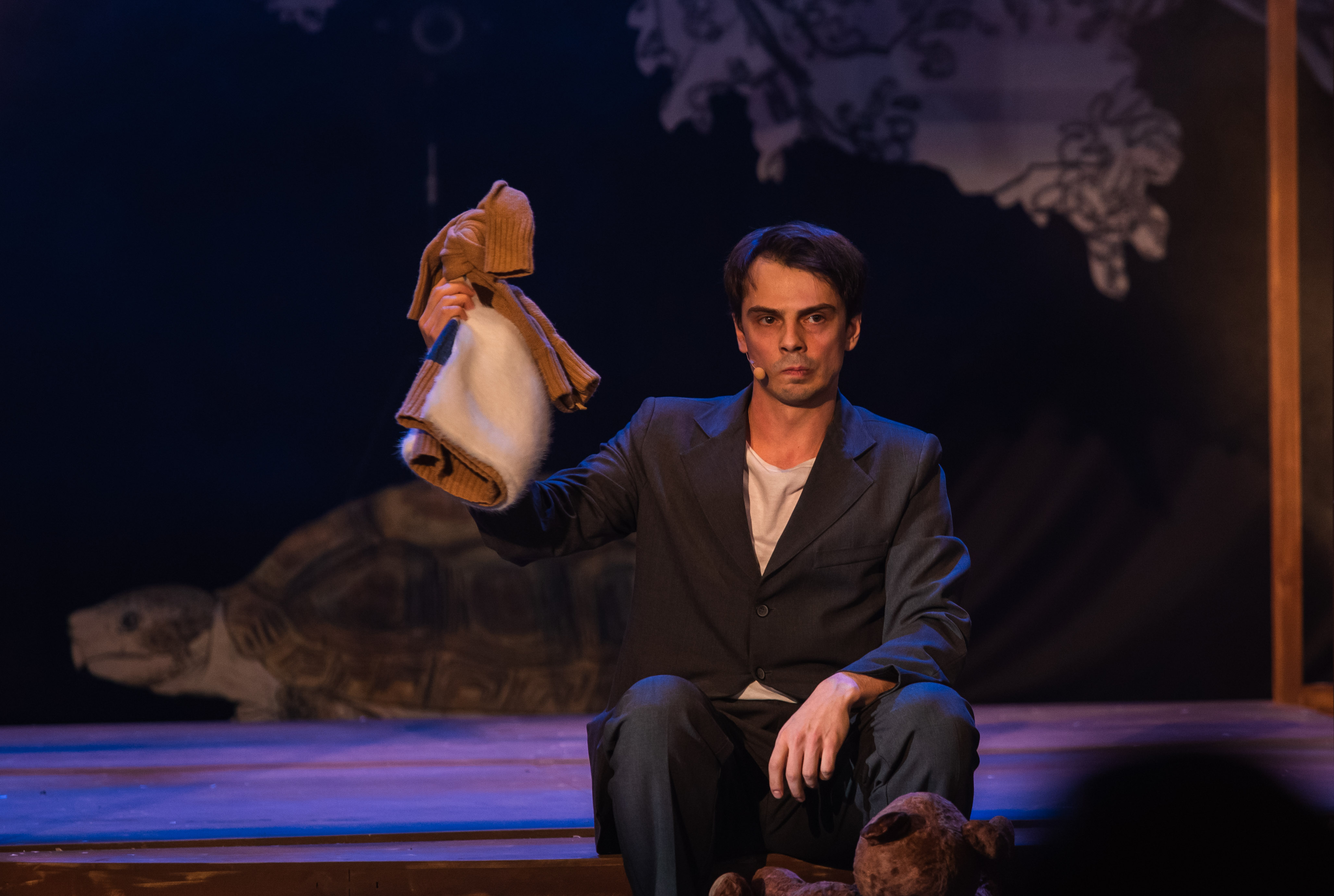 Наш ответ Marvel: Как в Тверском ТЮЗе спасали "Мультивселенную Заходера"