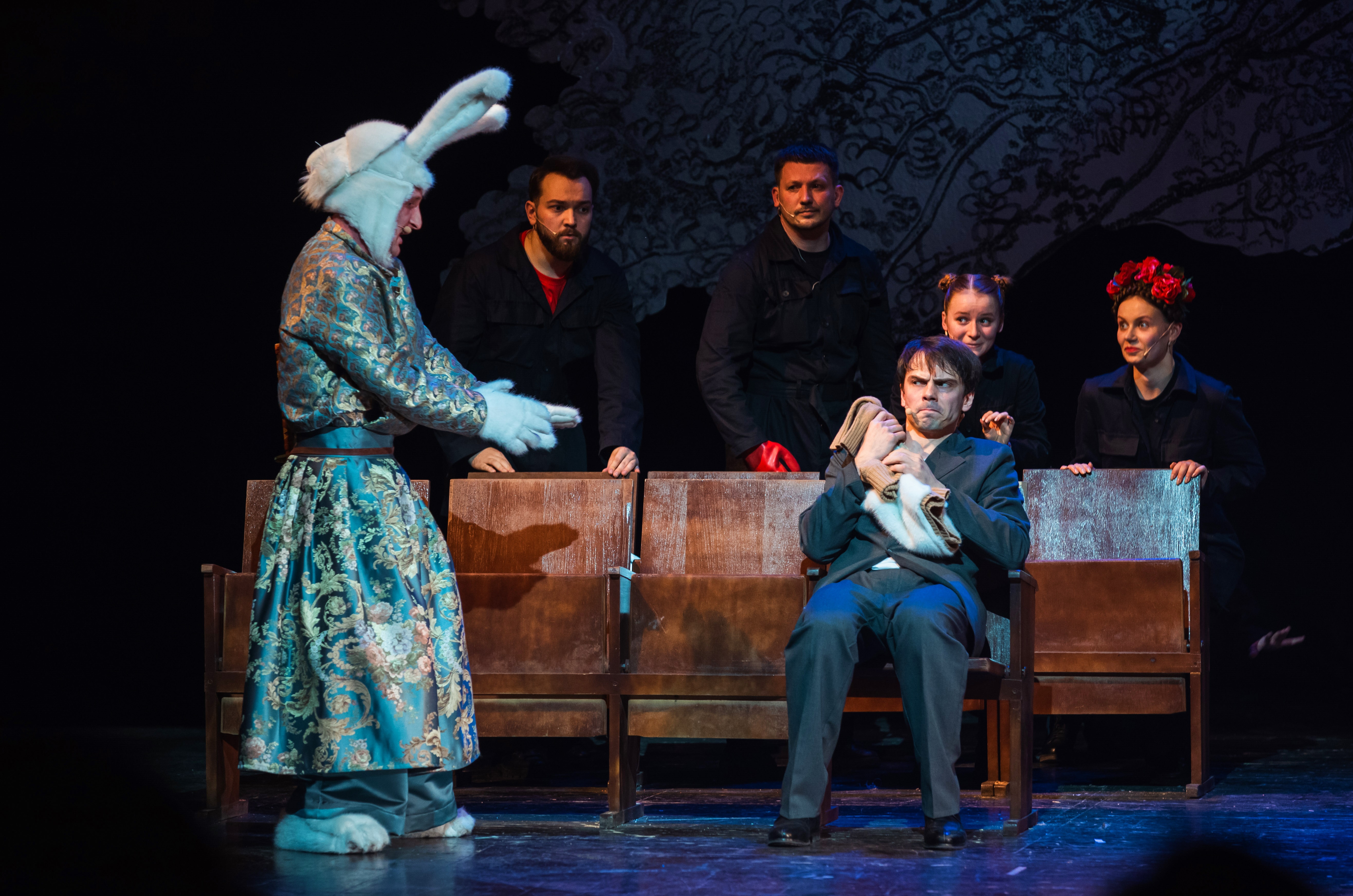 Наш ответ Marvel: Как в Тверском ТЮЗе спасали "Мультивселенную Заходера"