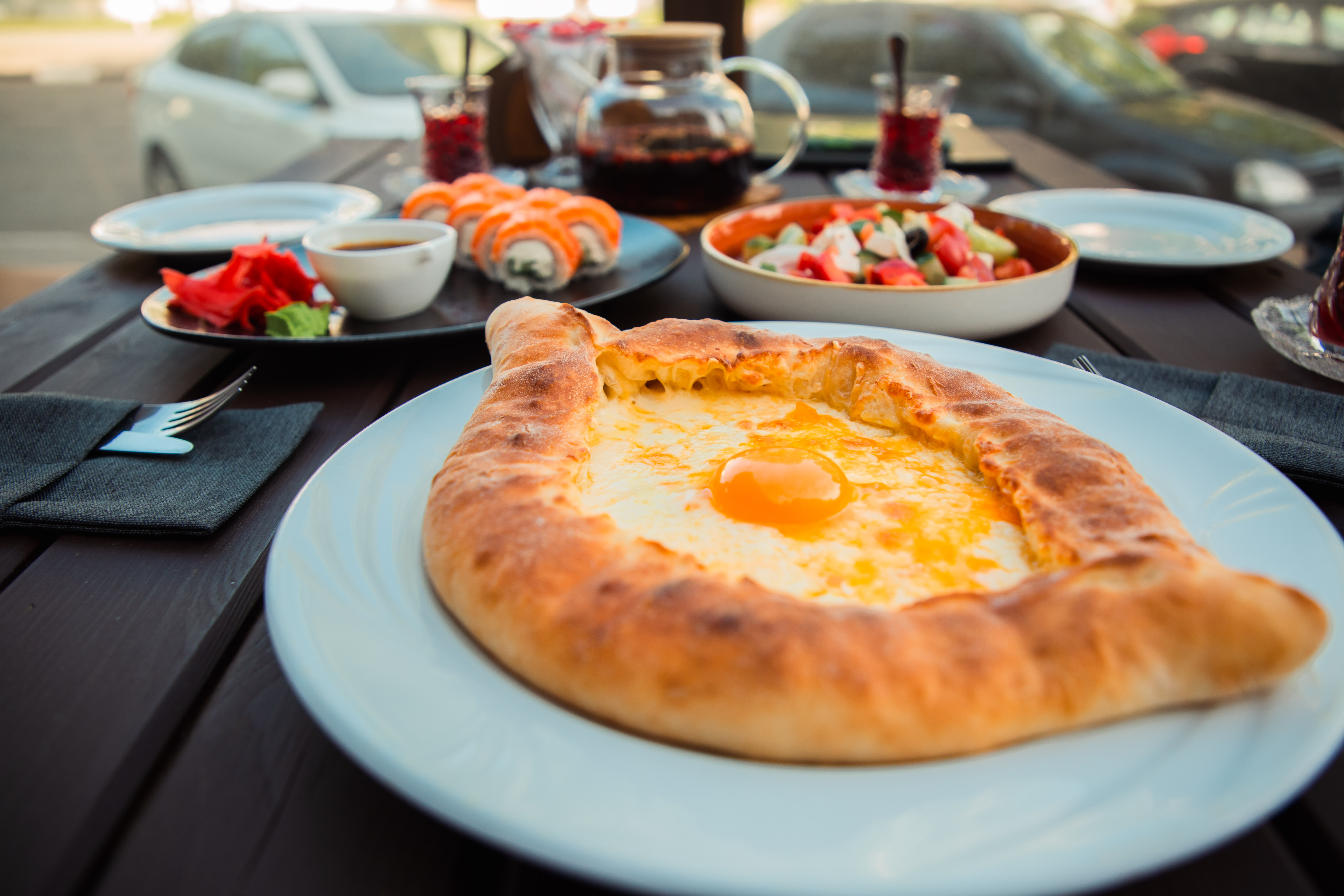 Поели за вас: идеальная классика и ароматный чай в "Don lounge bar"