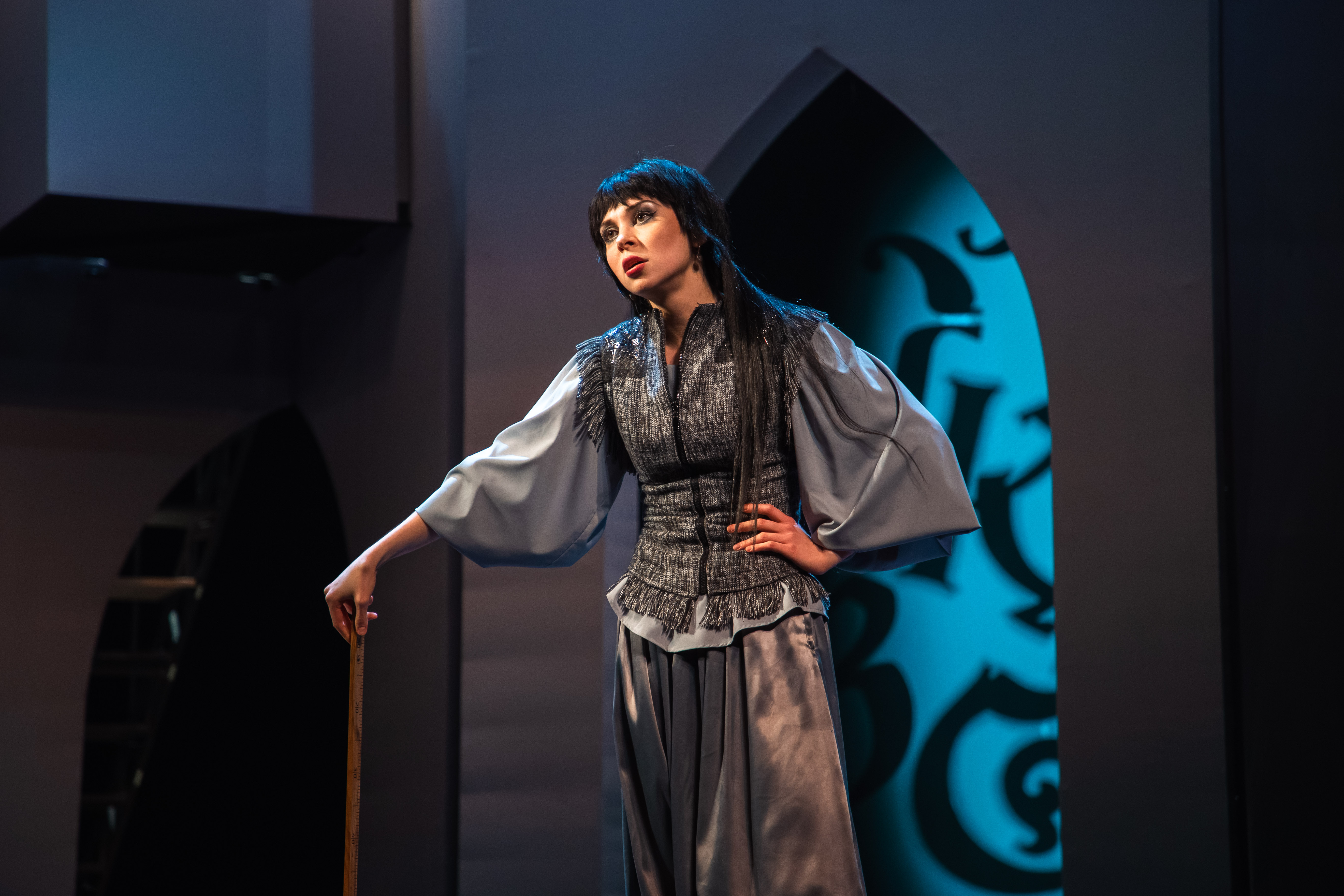 Дела сердечные или как Октавьо дочерей замуж выдавал: Тверской театр драмы представил "Дурочку"