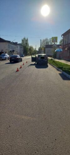 В Селижарово 15-летний на мопеде врезался в иномарку В Селижарово 15-летний на мопеде врезался в иномарку